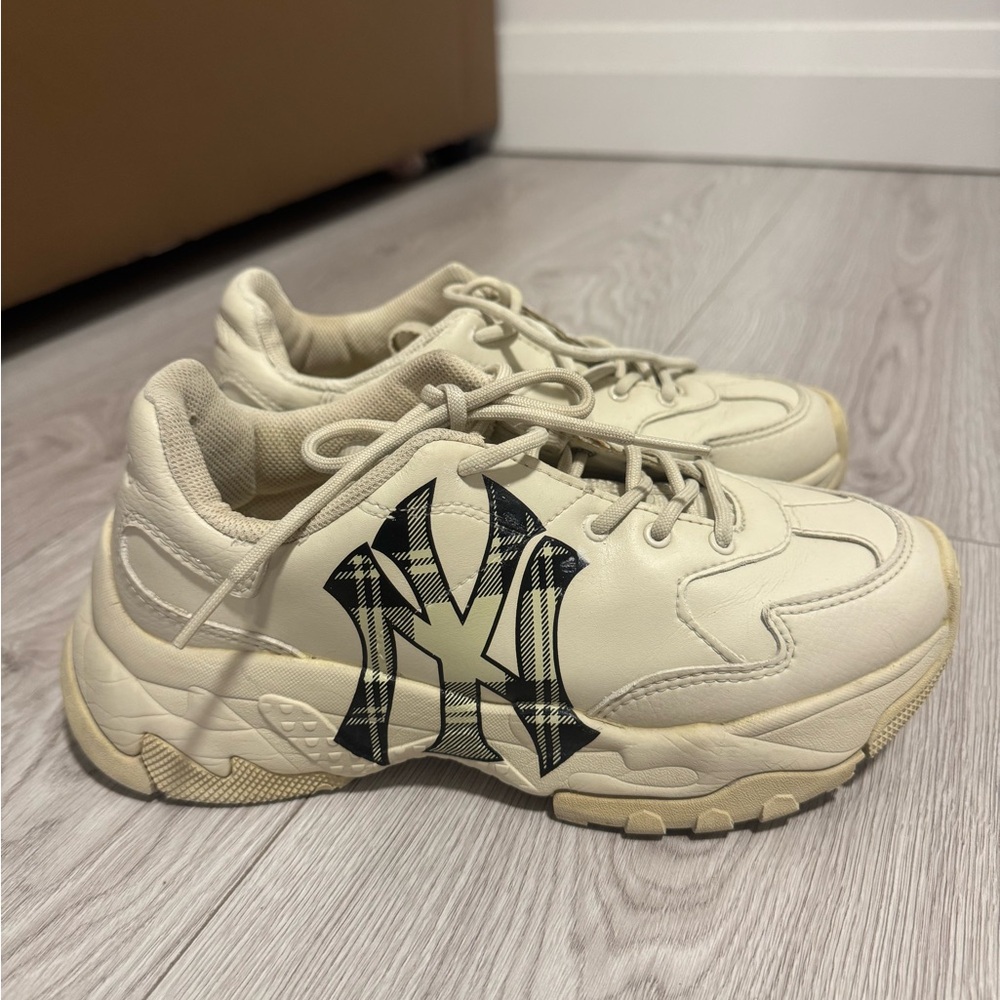MLB Big Ball Chunky A New York Yankees Fashion Sneakers